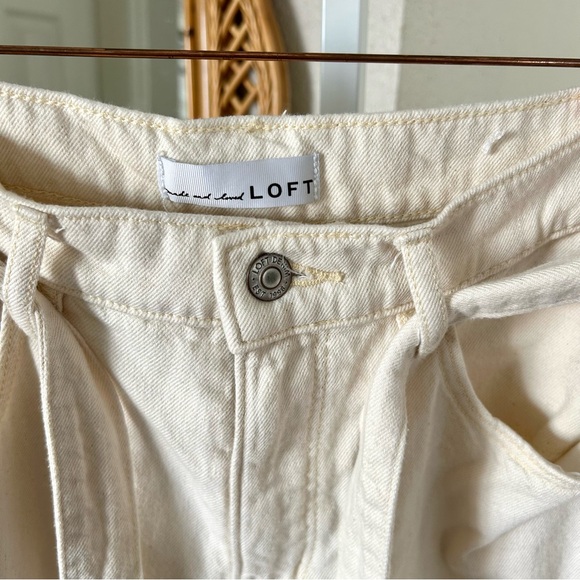 LOFT / High Rise Palazzo Jeans in Ecru - Picture 4 of 6